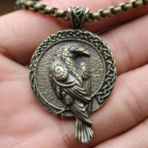 Viking Odin Raven Talisman Amulet Male Pendant Necklace Wicca Bird Jewelry Runes Neckless Wiccan Pagan Men Women Accessories