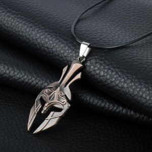 Retro Punk  Spartan Hero Helmet Mask Necklace For Men Creative Fashion Rock Rap Pendant Necklace Jewelry Male Cool Biker Jewelry