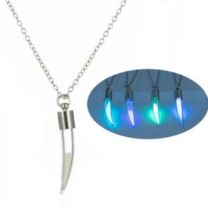 New Luminous Metal Tooth Pendant Handmade Pendant Necklaces for Women Men Glowing Classic Necklace Wholesale Jewelry Gifts