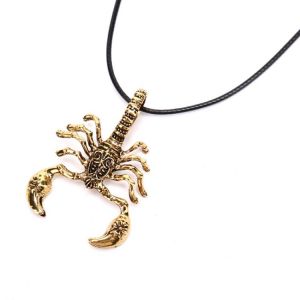 New Fashion Punk Scorpion Neck Lace Choker Pendant Necklace  American Style Necklet Male Chain