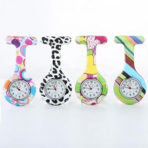 Clip on Fob Quartz Brooch Hanging Nurse Watch Fashion Casual Men Women Unisex Rubber Silicone Pocket Watch relogio Hour Clock