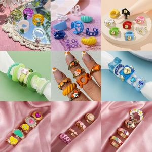 17KM Bohemian Transparent Resin Acrylic Rings Set For Women Colorful Geometric Heart Metal Rings Travel Gifts Jewelry