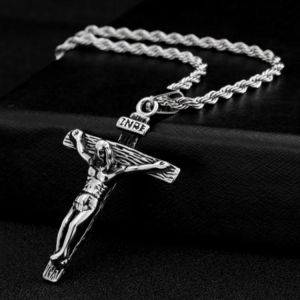 Antique Tibetan Silver Color Cross Pendant Necklaces Fancy Titanium Jesus Cruz Necklace For Men Christ Jewelry Crucifix Male