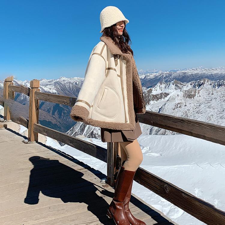 all in one place בגדי נשים Beige lamb coat women's autumn winter versatile jacket 2021 new fur one piece motorcycle suit loose short coat