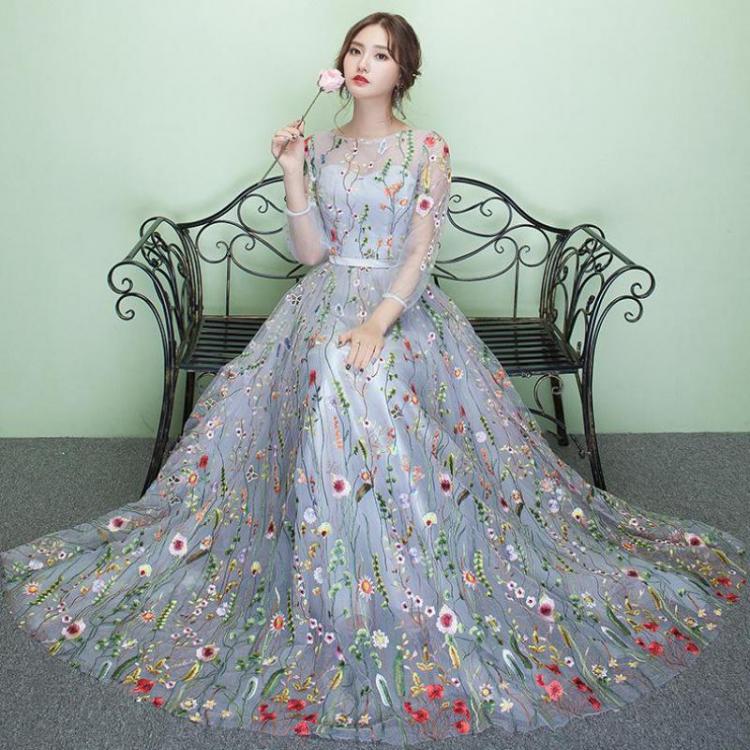 all in one place בגדי נשים NEW Women Banquet Dress Elegant Flower A-Line Gowns Ever Pretty Tulle Party Dresses Noble Robe De Soiree Oversize 3XL