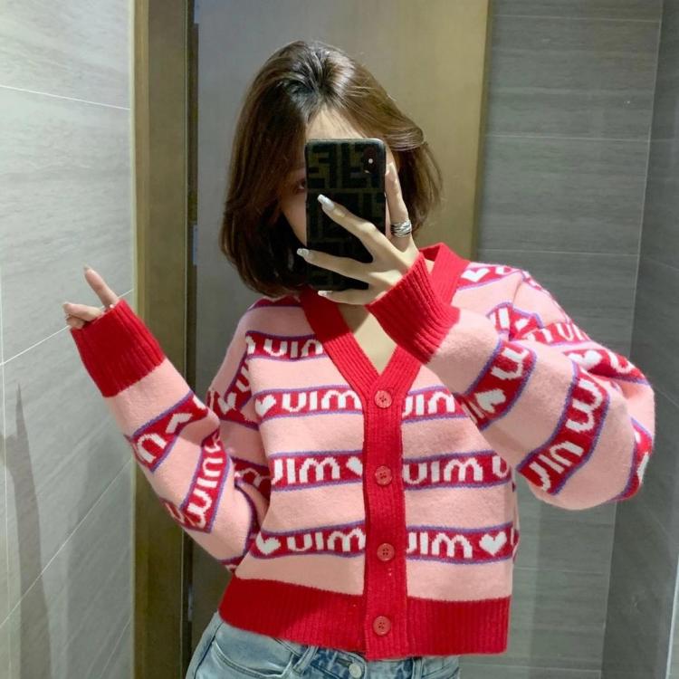 all in one place בגדי נשים Younger Knitwear Coat Women's Cute Brocade Sweater Women's Autumn and Winter Loose Short Outer Wear Fashionable Cardigan