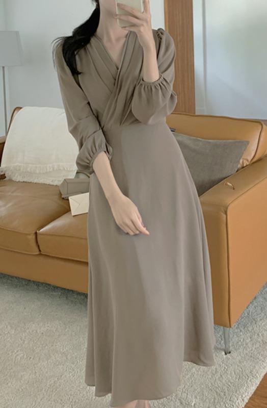 all in one place בגדי נשים One Piece Dress New Korean Version Sweet and Gentle Temperament French Long Sleeve Pleated Medium Length Dress Women's Waist