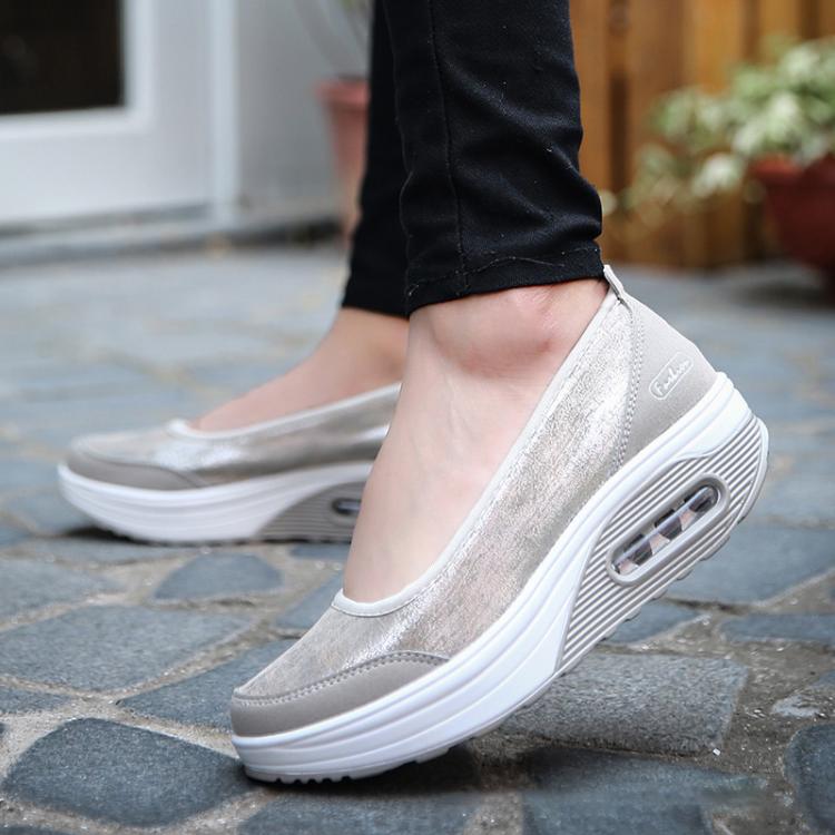 all in one place בגדי נשים 2021 Women Sneakers Flats Loafers Sweet Shallow Comfort Moccasins Slip-on Platform Ballet Ladies Vulcanized Shoes Ladies New