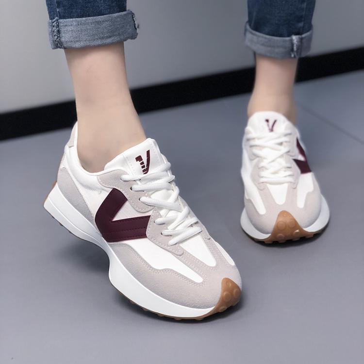 all in one place בגדי נשים New Ladies Retro Matching Thick-soled Height-increasing Running Shoes for Women Fashion Casual Sports Jogging Shoes Sneakers