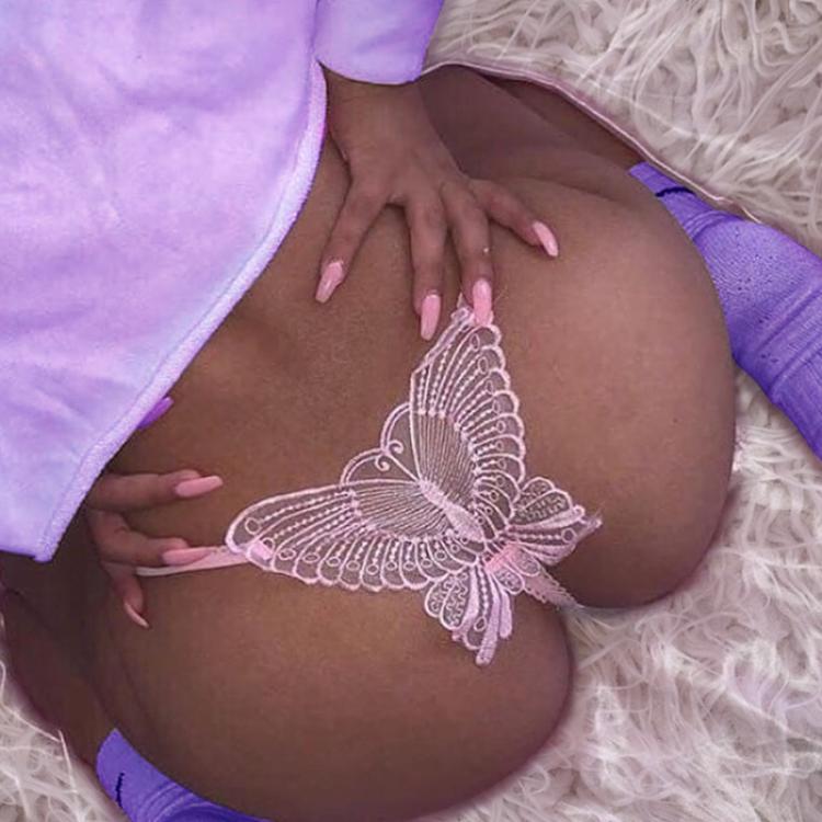 all in one place בגדי נשים 2022 New Arrival Transparent Lace Hollow Out Pearl Ladies T Panties Butterfly Sexy Thong Wholesale