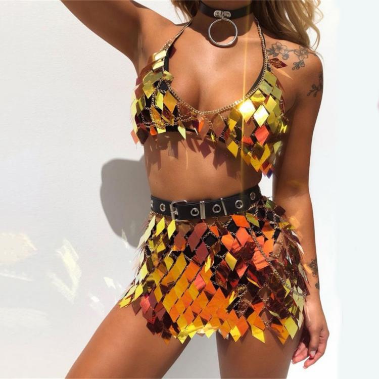 all in one place בגדי נשים Rhombic Sequins Lady Outfits Halter V-Neck Backless Camis Sexy Hollow Out Mini Skirt Summer Fashion Rave Festival Body Chain Set