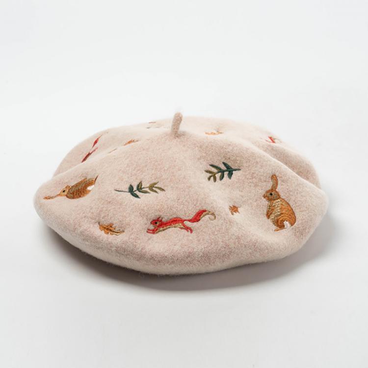all in one place אביזרי נשים Winter Woman Lady Beret Hat New Mori Rabbit Squirrel Leaves Embroidered Cashmere Wool Caps Fashion Warm French Artist Hat