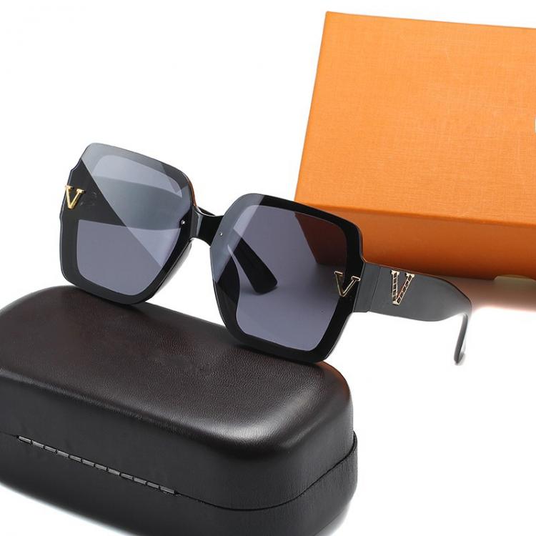 all in one place אביזרי נשים Brand Design High Quality Square Sunglasses For Women Men Fashion Retro Luxury Ladies Outdoor Driving Travel UV400 Sun Glasses