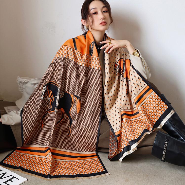 all in one place אביזרי נשים Luxury Horse Print Scarf Women Cashmere Winter Warm Scarves Brand Pashmina Shawls Lady Wraps Bufanda Thick Bandana