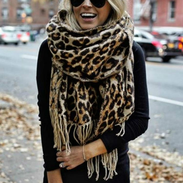 all in one place אביזרי נשים Brown Poncho Leopard Femme Winter Blanket Scarf Warm Soft Cashmere Thicken Long Ladies Tassel Scarves Women 2021 Poncho Foulard