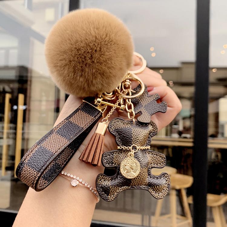 all in one place אביזרי גברים Luxury Ladies Keychain High Quality Leather Bear Tassel Plush Ball Pendant Fashion Bag Accessories Car Keyring Small  Bracelet