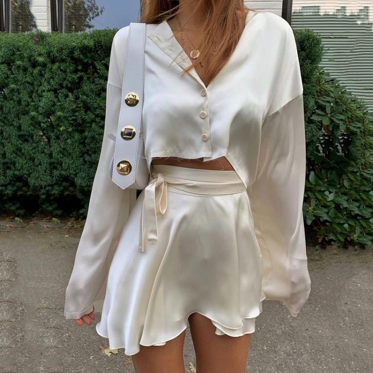 all in one place בגדי נשים White Elegant Satin 2 Two Piece Set Women Lantern Long Sleeves Crop Tops Cardigan Sexy High Waist Mini Tennis Sports Skirts 2021