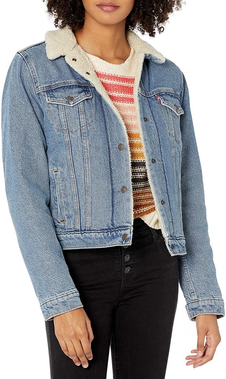 all in one place בגדי נשים Levi's Women's Ex-Boyfriend Sherpa Trucker Jackets