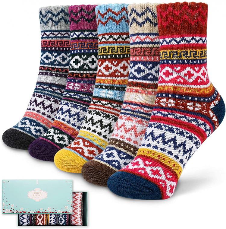 all in one place בגדי נשים Socks Women, ICEIVY Soft Knit Wool Winter Thick Warm Cabin Fuzzy Crew Women Socks 5 Pack