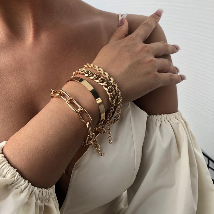 all in one place אביזרי נשים 4pcs Punk Hippie Style Luxury Gold Stainless Steel Bracelet Set For Women Bohemian Multi-layer Chain Wholesale Jewelry Gift 2021
