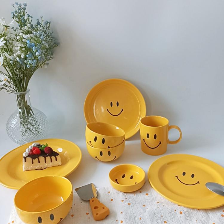 all in one place כלי מטבח ובישול Ins Cartoon Smiley Face Ceramic Tableware Plate Bowl Set Soup Bowl Household Dish Set Breakfast Plate Bowl Cute Plate