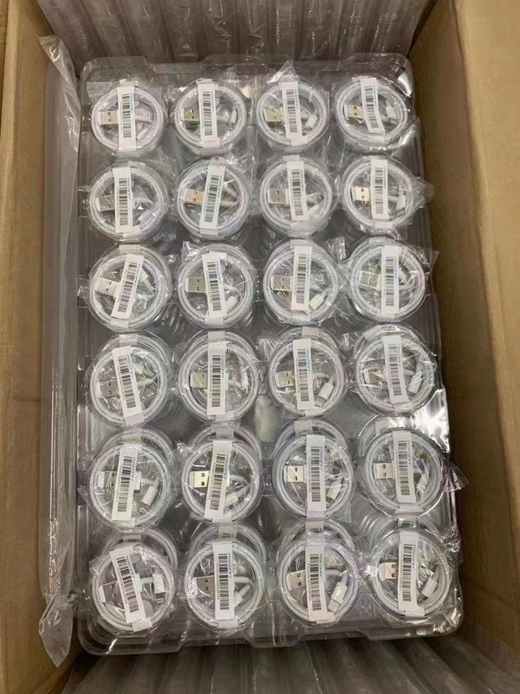 all in one place אביזרים 10pcs/lot 1m/3ft E75 from Foxconn Chip OD:3.0mm Data USB charger Cable With New retail packaging green lable