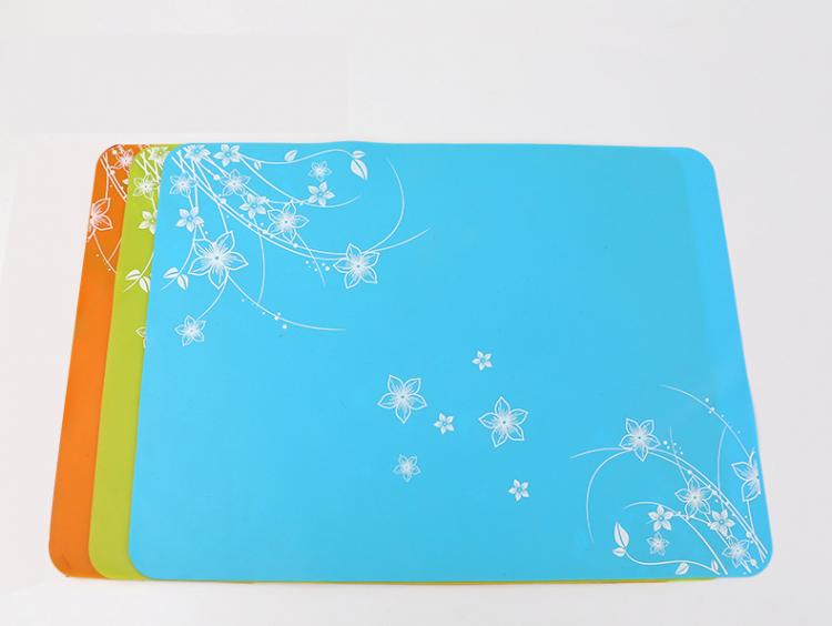 all in one place כלי עבודה 40x30 silicone placemat printing children's table mat coaster slip insulation pad laptop pad High temperature and easy to cle