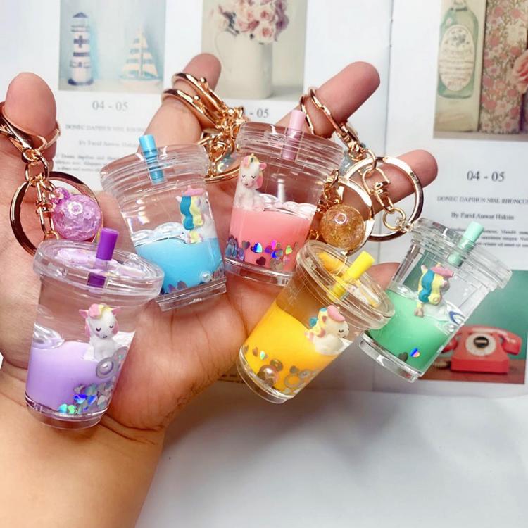 all in one place תכשיטי אופנה Creative Mini Unicorn Soft Drink Keychain High Quality Drink Cup Bubble Tea Acrylic Moving Liquid Oil Drop Decompression Jewelry